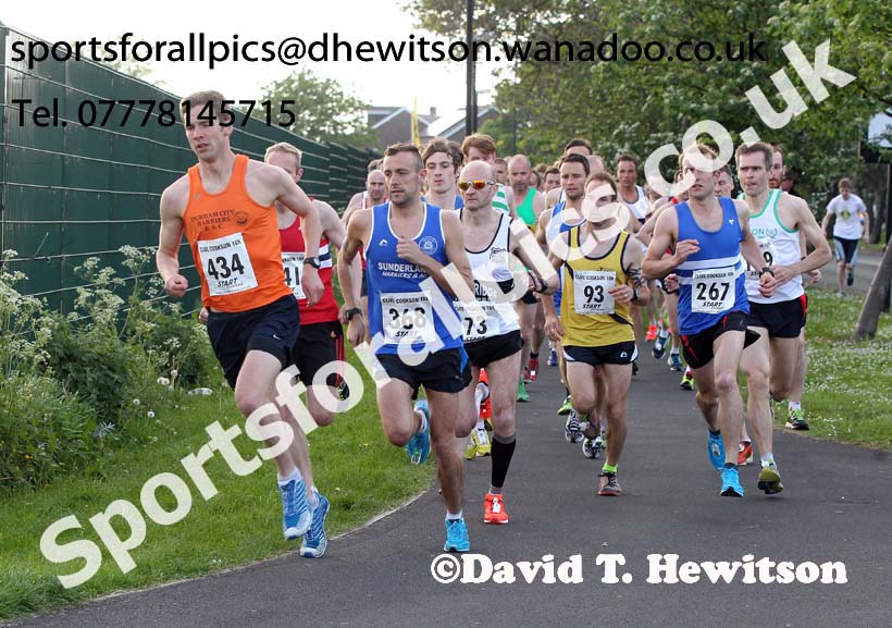 Start of the Clive Cookson 10k. Photos: David T. Hewitson/Sports for All Pics